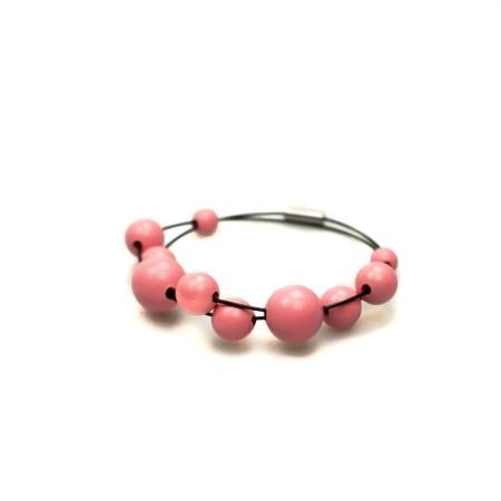 Dřevěný náramek Bangle pudrově růžový